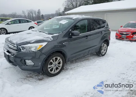 2017 Ford Escape Se z USA, uszkodzony, nr VIN 1FMCU9GD0HUA08484